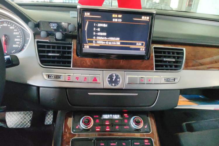 Used Audi A8 2013 A8L 30 FSI Comfort Model Audio And AC Panel