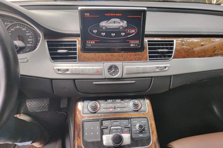 Used Audi A8 2013 A8L 45 TFSI quattro Luxury Model Audio And AC Panel
