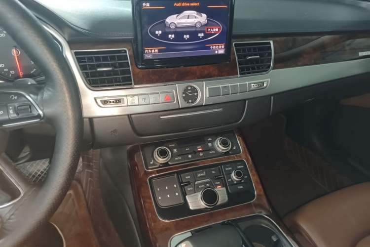 Used Audi A8 2013 A8L 45 TFSI quattro Comfort model Audio And AC Panel