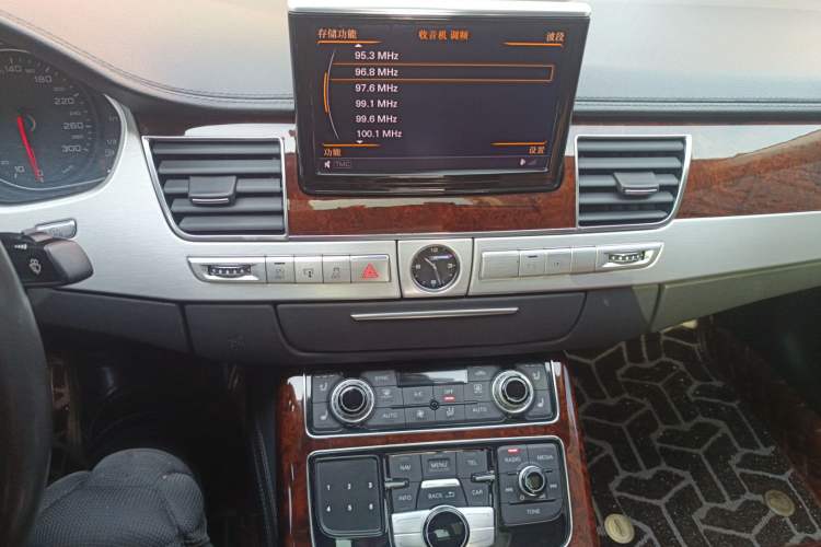 Used Audi A8 2013 A8L 6.3 FSI W12 quattro flagship model Audio And AC Panel
