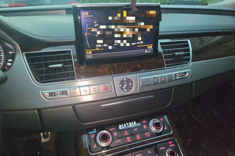 Used Audi A8 2013 A8L 45 TFSI quattro Comfort model Audio And AC Panel