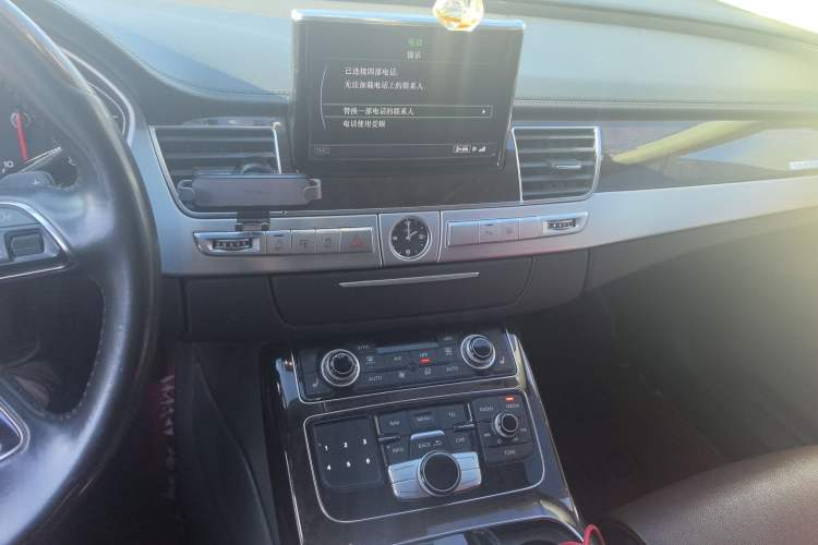 Used Audi A8 2013 A8L 45 TFSI quattro Comfort model Audio And AC Panel