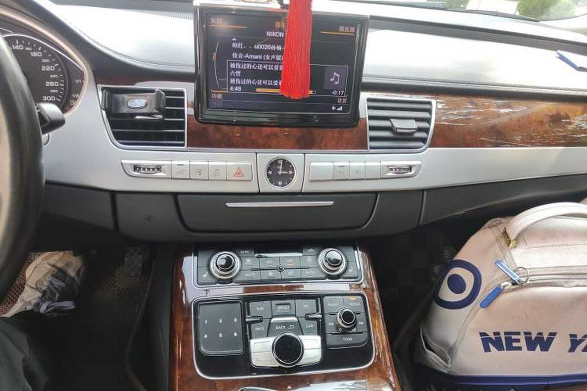 Used Audi A8 2013 A8L 40 hybrid Audio And AC Panel