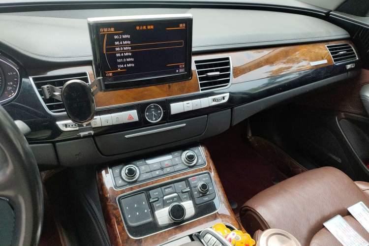 Used Audi A8 2013 A8L 45 TFSI quattro Luxury Model Audio And AC Panel