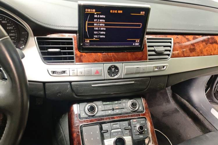 Used Audi A8 2013 A8L 45 TFSI quattro Comfort model Audio And AC Panel