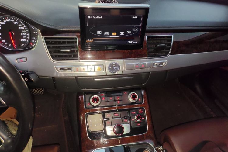 Used Audi A8 2013 A8L 45 TFSI quattro Comfort model Audio And AC Panel