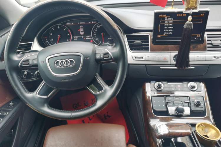 Used Audi A8 2013 A8L 50 TFSI quattro Prestige Edition Audio And AC Panel