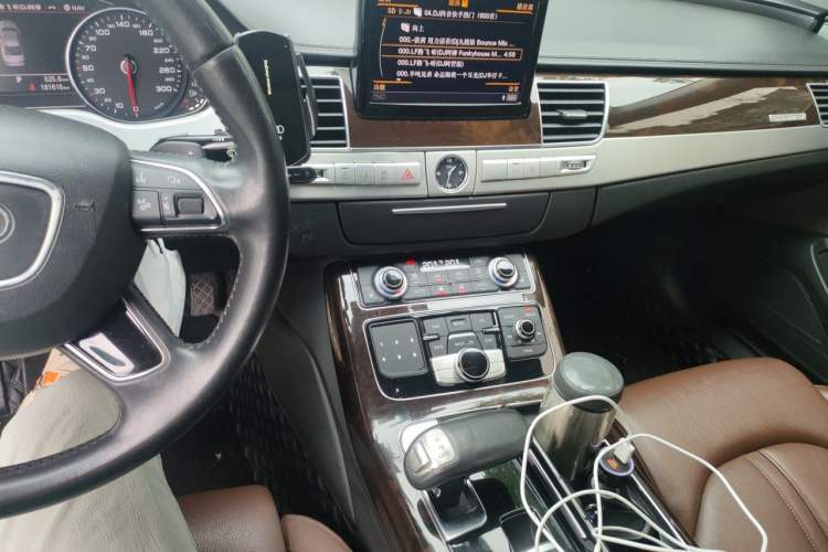 Used Audi A8 2013 A8L 45 TFSI quattro Comfort model Audio And AC Panel