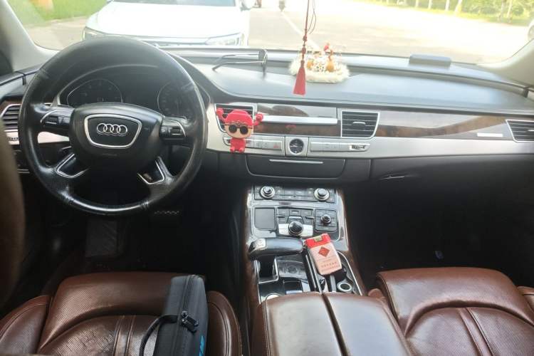 Used Audi A8 2013 A8L 45 TFSI quattro Luxury Model Center Console
