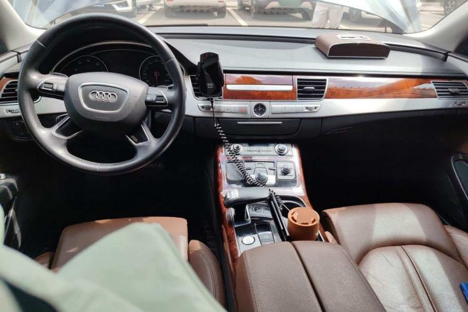 Used Audi A8 2013 A8L 30 FSI Comfort Model Center Console