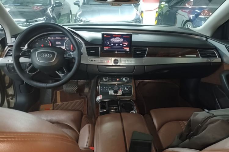 Used Audi A8 2013 A8L 45 TFSI quattro Comfort model Center Console