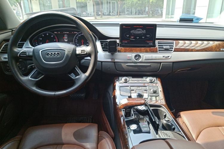 Used Audi A8 2013 A8L 50 TFSI quattro Prestige Edition Center Console