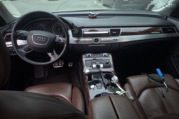 Used Audi A8 2013 A8L 45 TFSI quattro Luxury Model Center Console