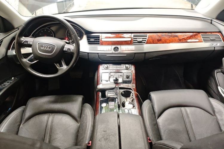Used Audi A8 2013 A8L 45 TFSI quattro Comfort model Center Console