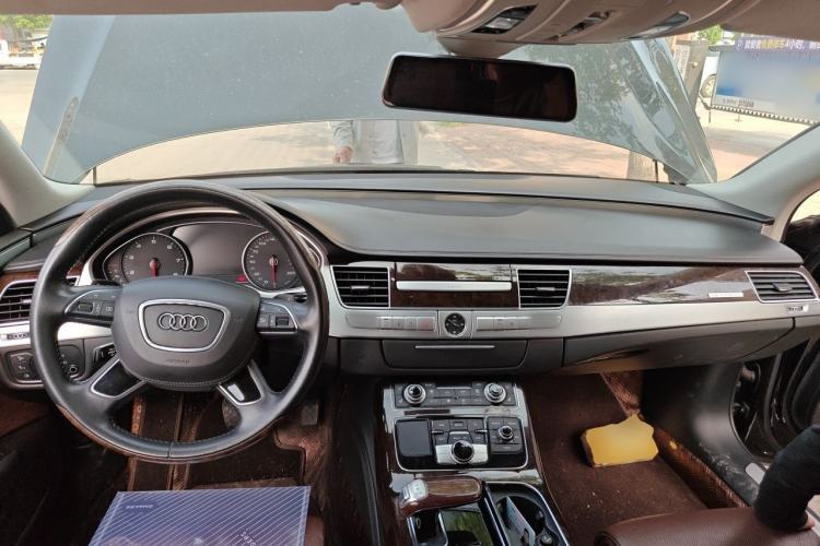 Used Audi A8 2013 A8L 50 TFSI quattro Prestige Edition Center Console