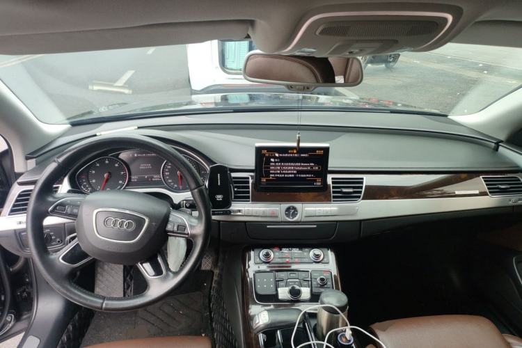 Used Audi A8 2013 A8L 45 TFSI quattro Comfort model Center Console