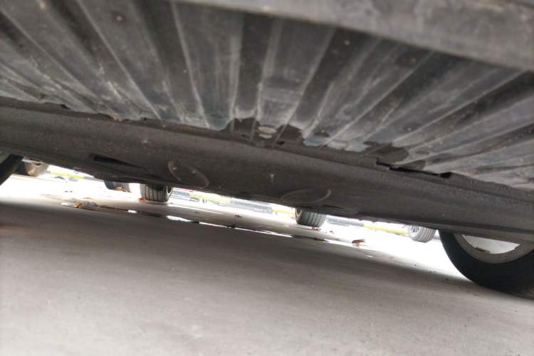 Used Audi A8 2013 A8L 45 TFSI quattro Comfort model Chassis Front
