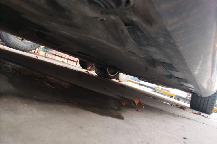 Used Audi A8 2013 A8L 45 TFSI quattro Comfort model Chassis Front Left