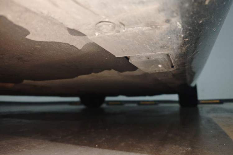 Used Audi A8 2013 A8L 45 TFSI quattro Comfort model Chassis Front Left