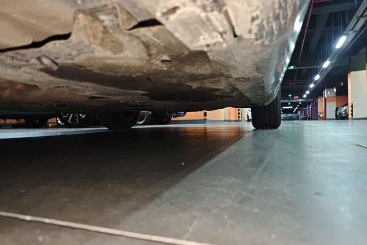 Used Audi A8 2013 A8L 45 TFSI quattro Comfort model Chassis Front Left