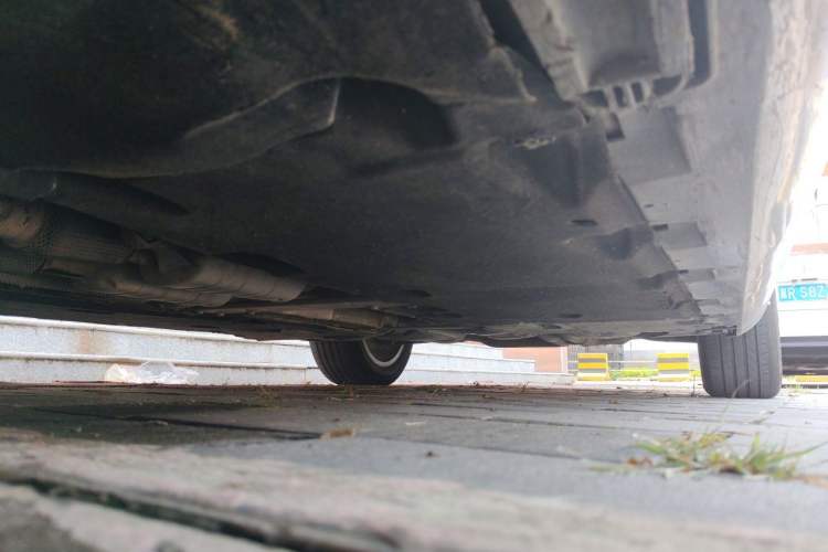 Used Audi A8 2013 A8L 45 TFSI quattro Comfort model Chassis Front Left