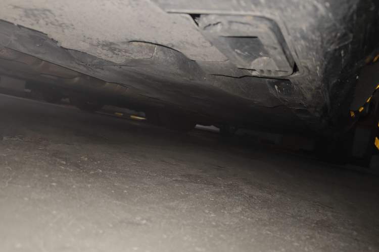 Used Audi A8 2013 A8L 45 TFSI quattro Comfort model Chassis Front Left