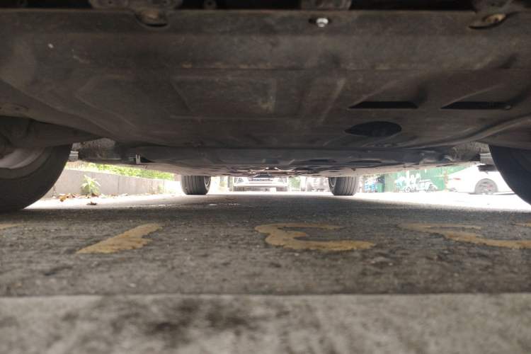 Used Audi A8 2013 A8L 45 TFSI quattro Comfort model Chassis Front