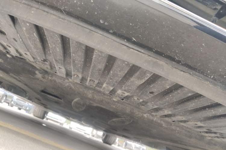 Used Audi A8 2013 A8L 45 TFSI quattro Comfort model Chassis Front