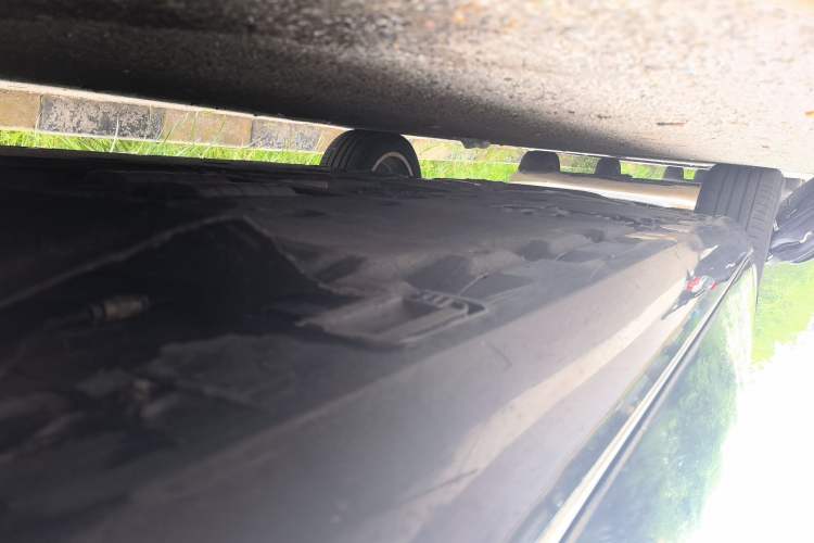 Used Audi A8 2013 A8L 45 TFSI quattro Comfort model Chassis Front Right
