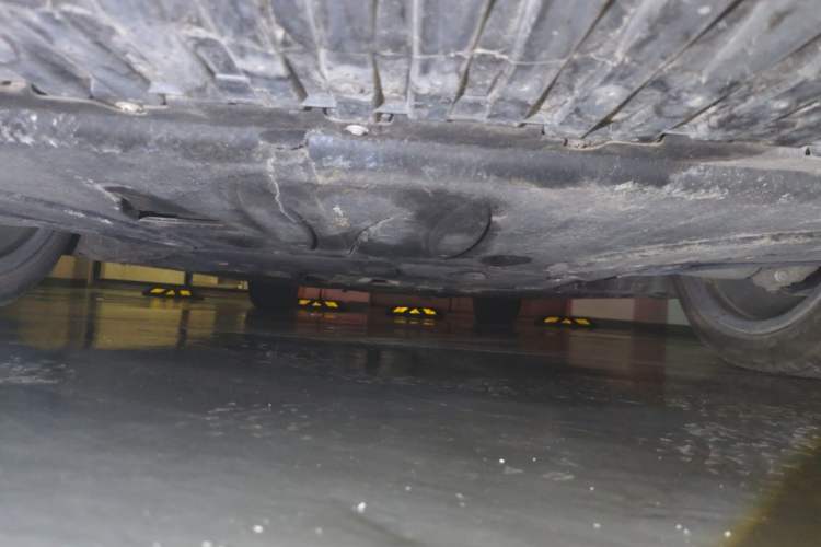 Used Audi A8 2013 A8L 45 TFSI quattro Comfort model Chassis Front