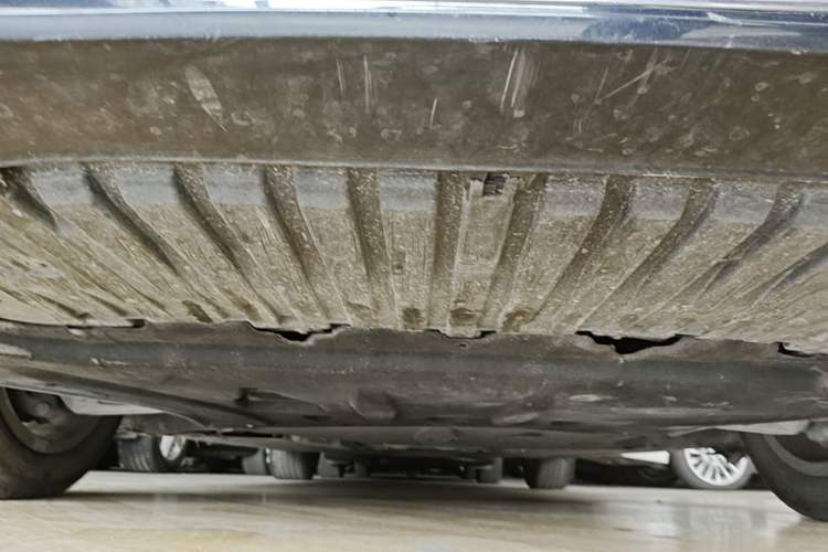 Used Audi A8 2013 A8L 45 TFSI quattro Comfort model Chassis Front