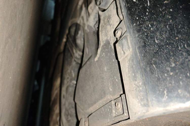 Used Audi A8 2013 A8L 45 TFSI quattro Comfort model Chassis Rear Left