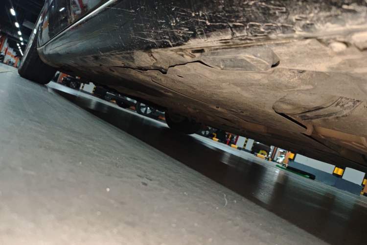 Used Audi A8 2013 A8L 45 TFSI quattro Comfort model Chassis Rear Left
