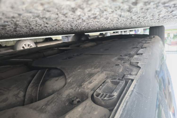 Used Audi A8 2013 A8L 45 TFSI quattro Luxury Model Chassis Rear Left