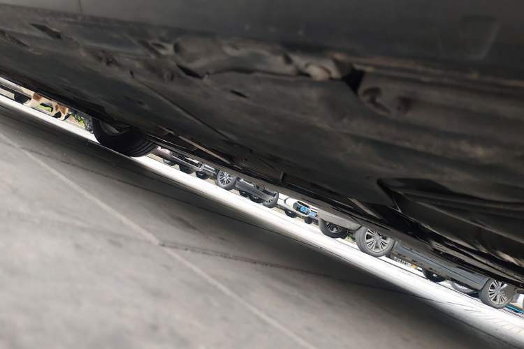 Used Audi A8 2013 A8L 30 FSI Comfort Model Chassis Rear Left