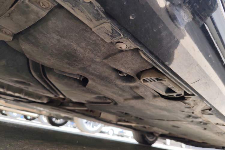Used Audi A8 2013 A8L 30 FSI Comfort Model Chassis Rear Right