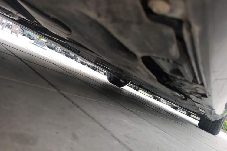Used Audi A8 2013 A8L 30 FSI Comfort Model Chassis Rear Right