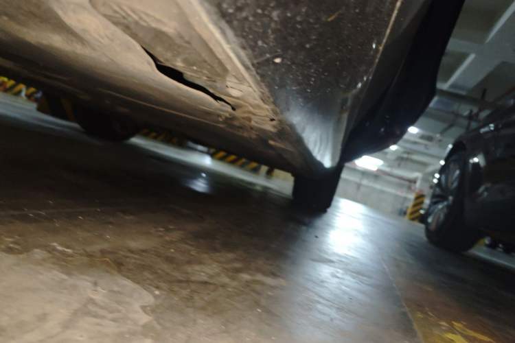 Used Audi A8 2013 A8L 50 TFSI quattro Comfort model Chassis Rear Right