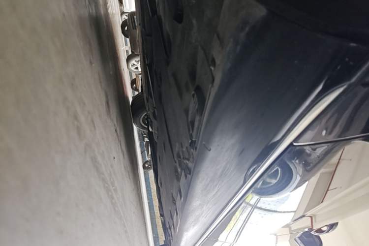 Used Audi A8 2013 A8L 45 TFSI quattro Comfort model Chassis Rear Right