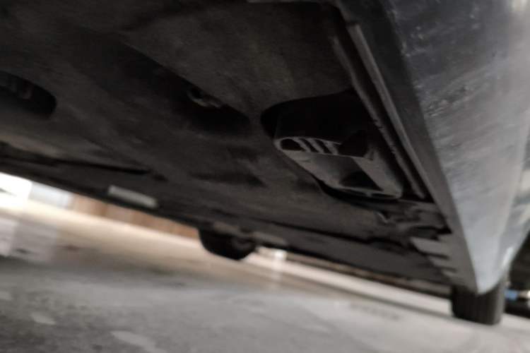Used Audi A8 2013 A8L 45 TFSI quattro Comfort model Chassis Rear Right