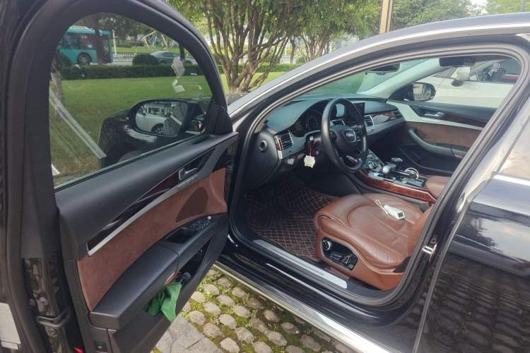 Used Audi A8 2013 A8L 45 TFSI quattro Comfort model Driver Seat