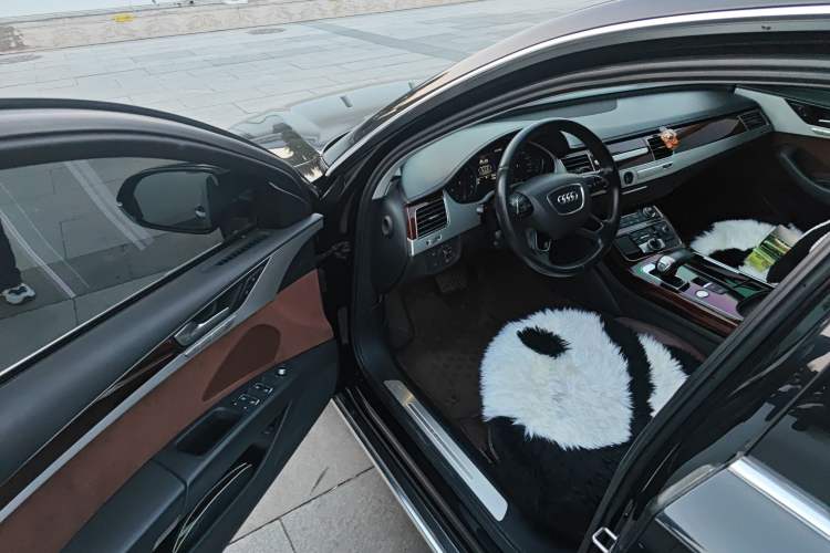 Used Audi A8 2013 A8L 45 TFSI quattro Comfort model Driver Seat