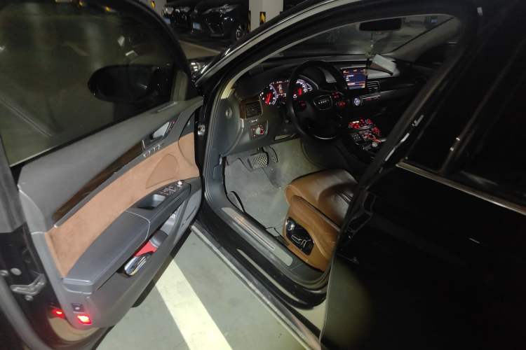 Used Audi A8 2013 A8L 50 TFSI quattro Luxury Model Driver Seat