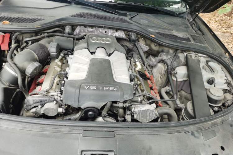 Used Audi A8 2013 A8L 45 TFSI quattro Comfort model Engine Bay