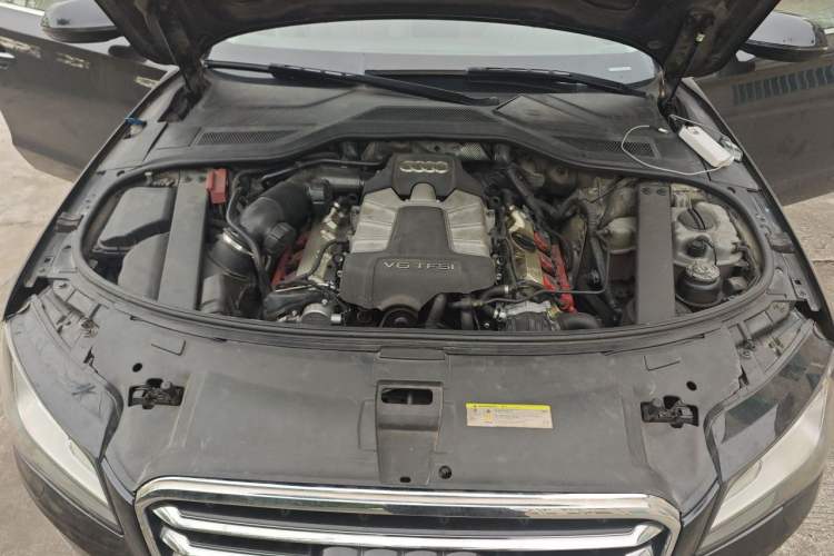 Used Audi A8 2013 A8L 45 TFSI quattro Comfort model Engine Bay