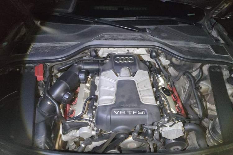 Used Audi A8 2013 A8L 45 TFSI quattro Comfort model Engine Bay