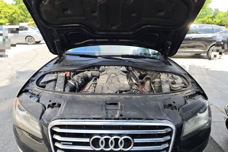 Used Audi A8 2013 A8L 50 TFSI quattro Luxury Model Engine Bay