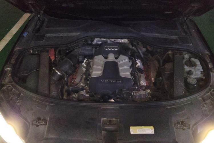 Used Audi A8 2013 A8L 45 TFSI quattro Comfort model Engine Bay