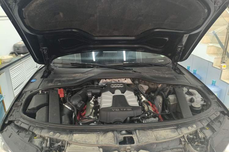 Used Audi A8 2013 A8L 45 TFSI quattro Luxury Model Engine Bay