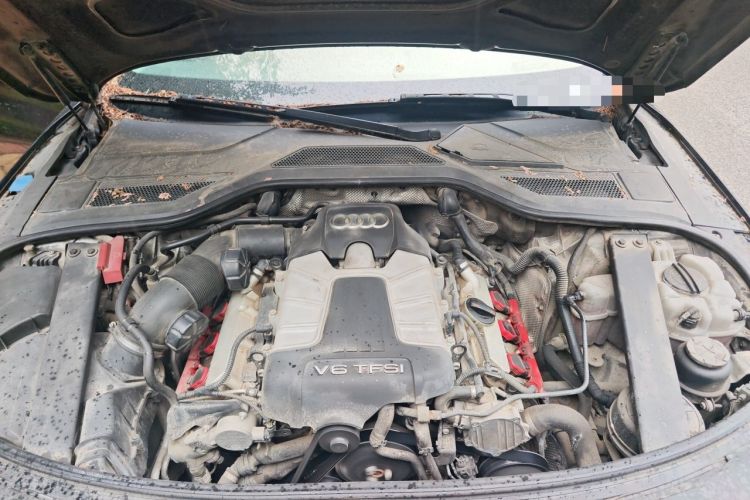 Used Audi A8 2013 A8L 45 TFSI quattro Comfort model Engine Bay